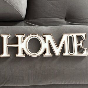 ❤️Elegant White and Gold 'HOME' Wall Decor